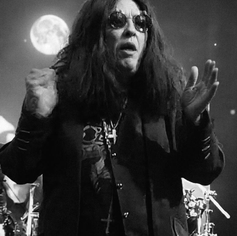 T R I B U T E (OZZY OSBOURNE TRIBUTE BAND) photo 3