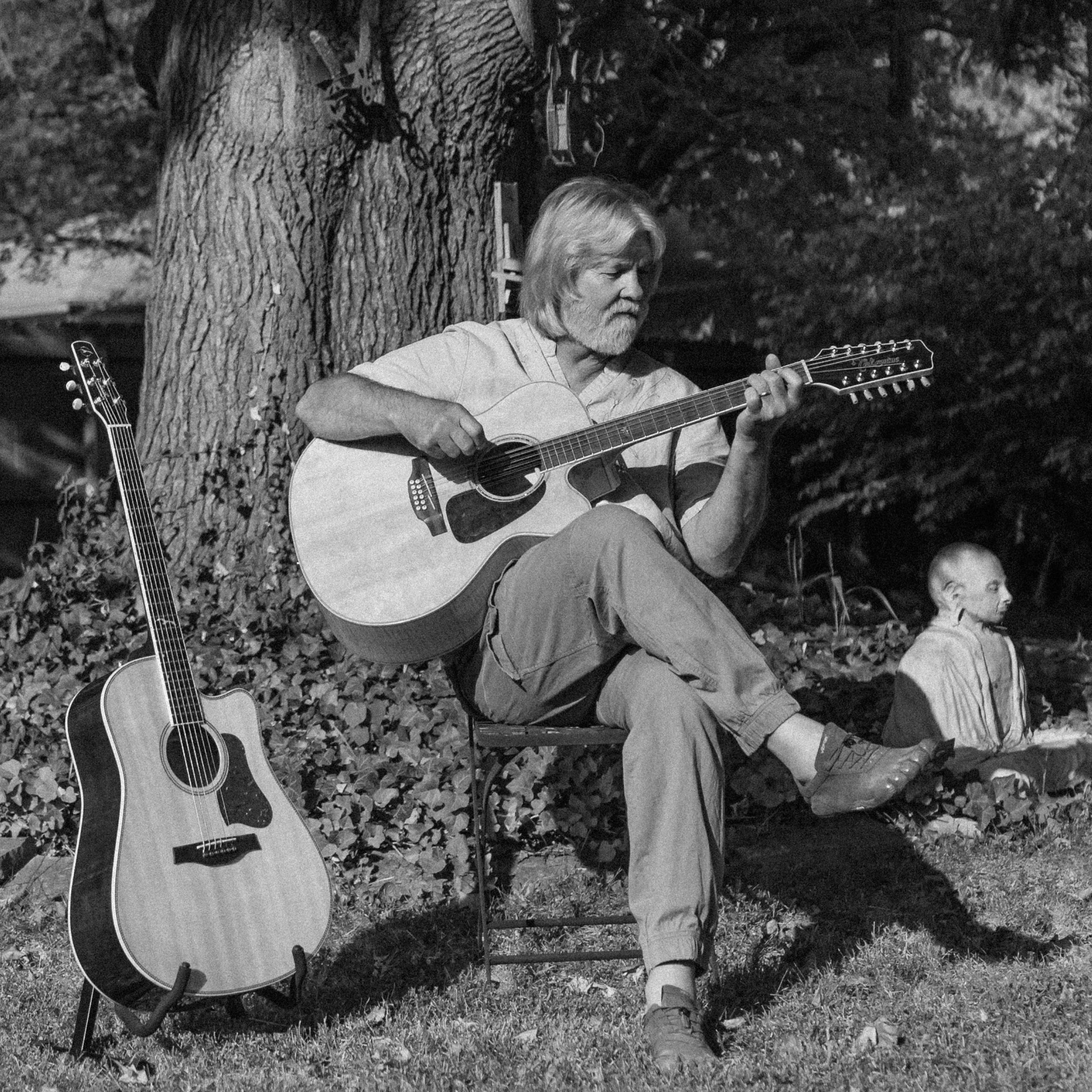 Dave Woesthaus press photo 1